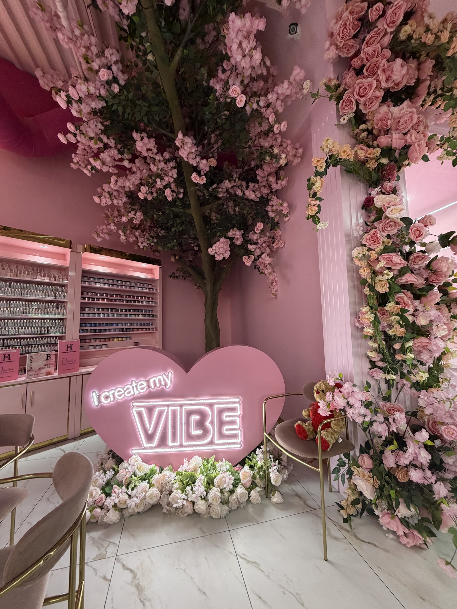 Rose Couture Nail Bar & Head Spa Addison nail photo 5