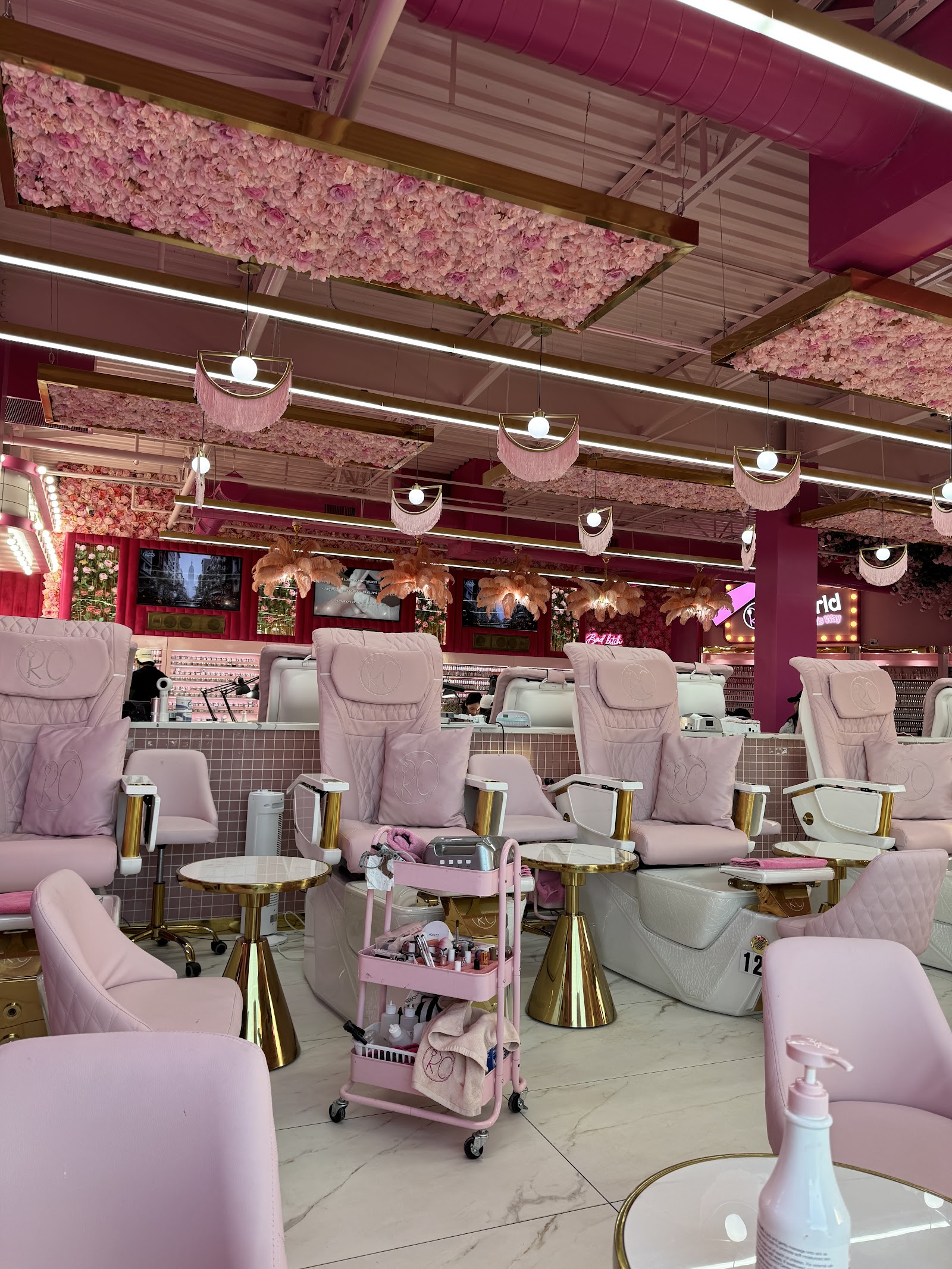 Rose Couture Nail Bar & Head Spa Addison nail photo 7